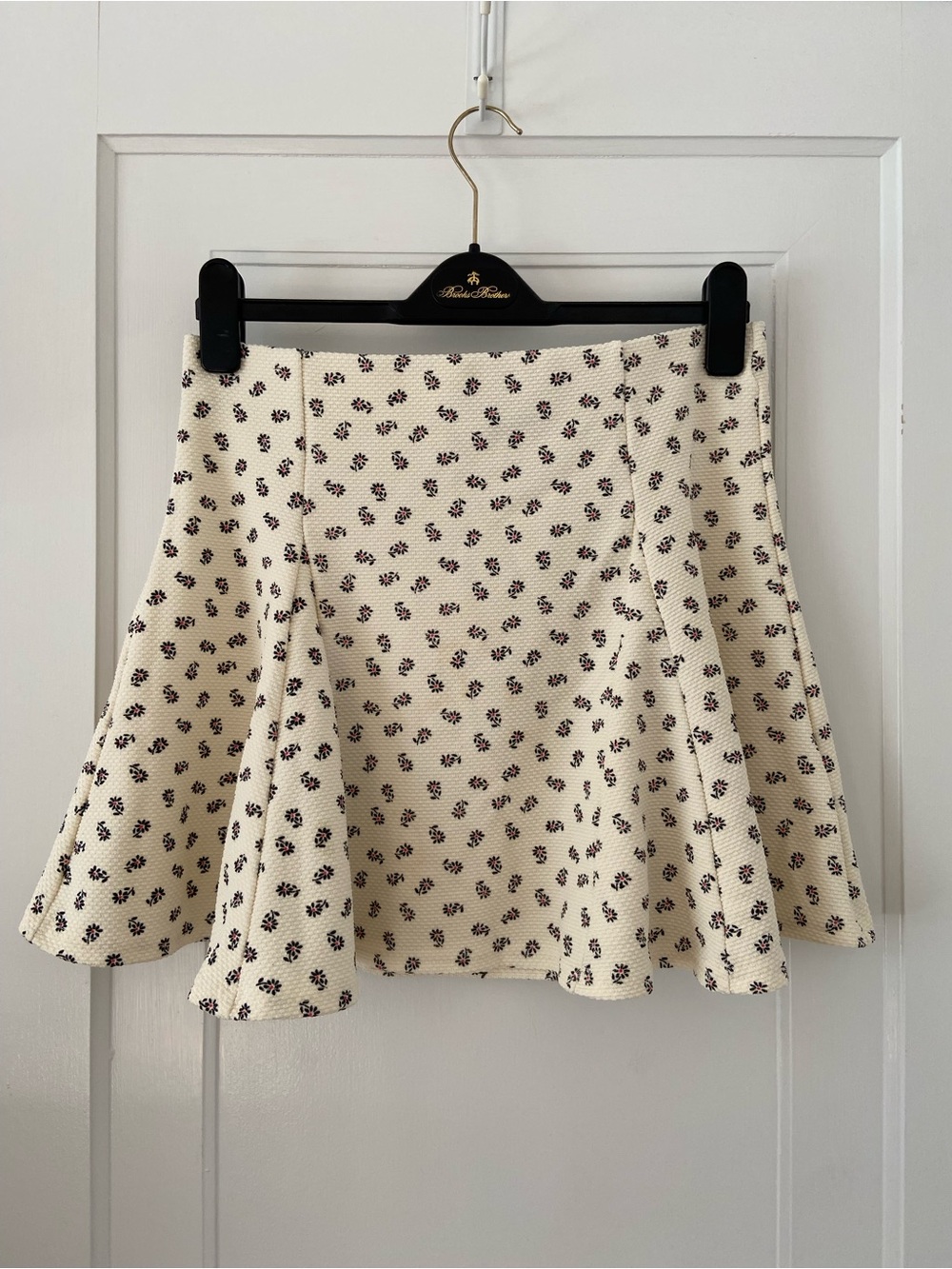 Topshop mini circle skirt with wildflower print, size 10